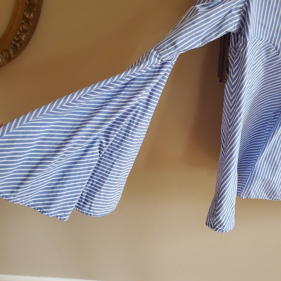 Ava Bell Sleeve Top Sz M - Picture 7 of 9